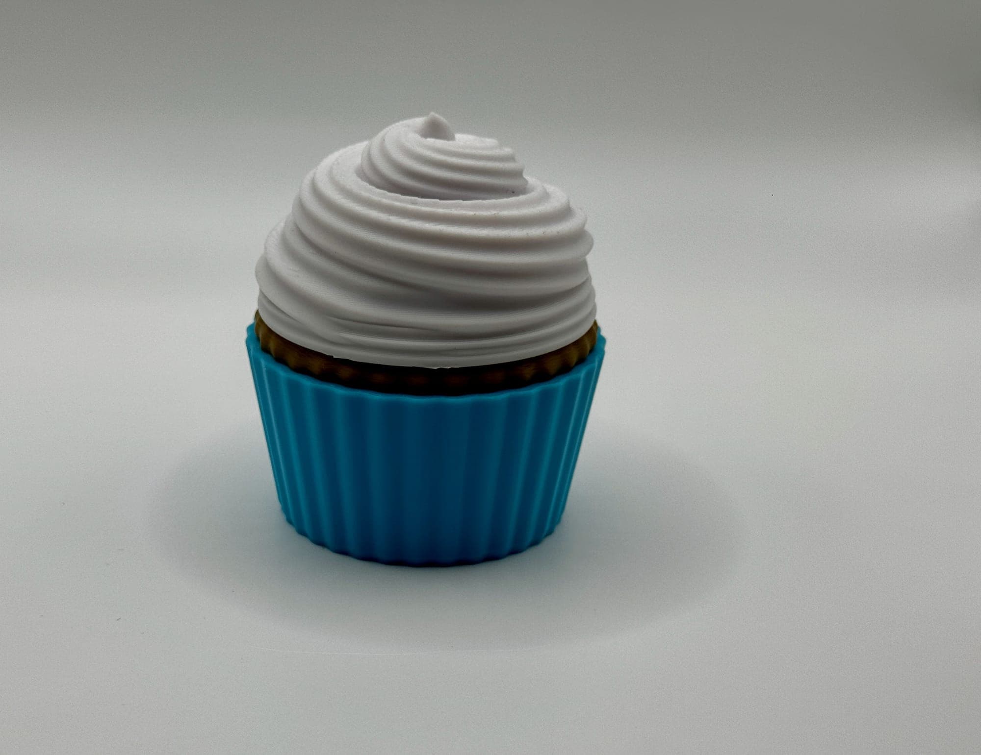Surprise Cupcake with Fidget Animal Toys — view 6